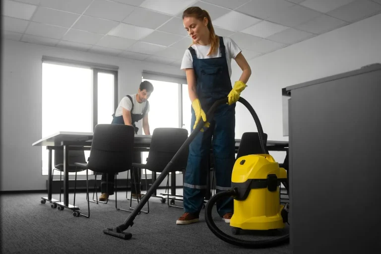 commercial office cleaning in Darwin